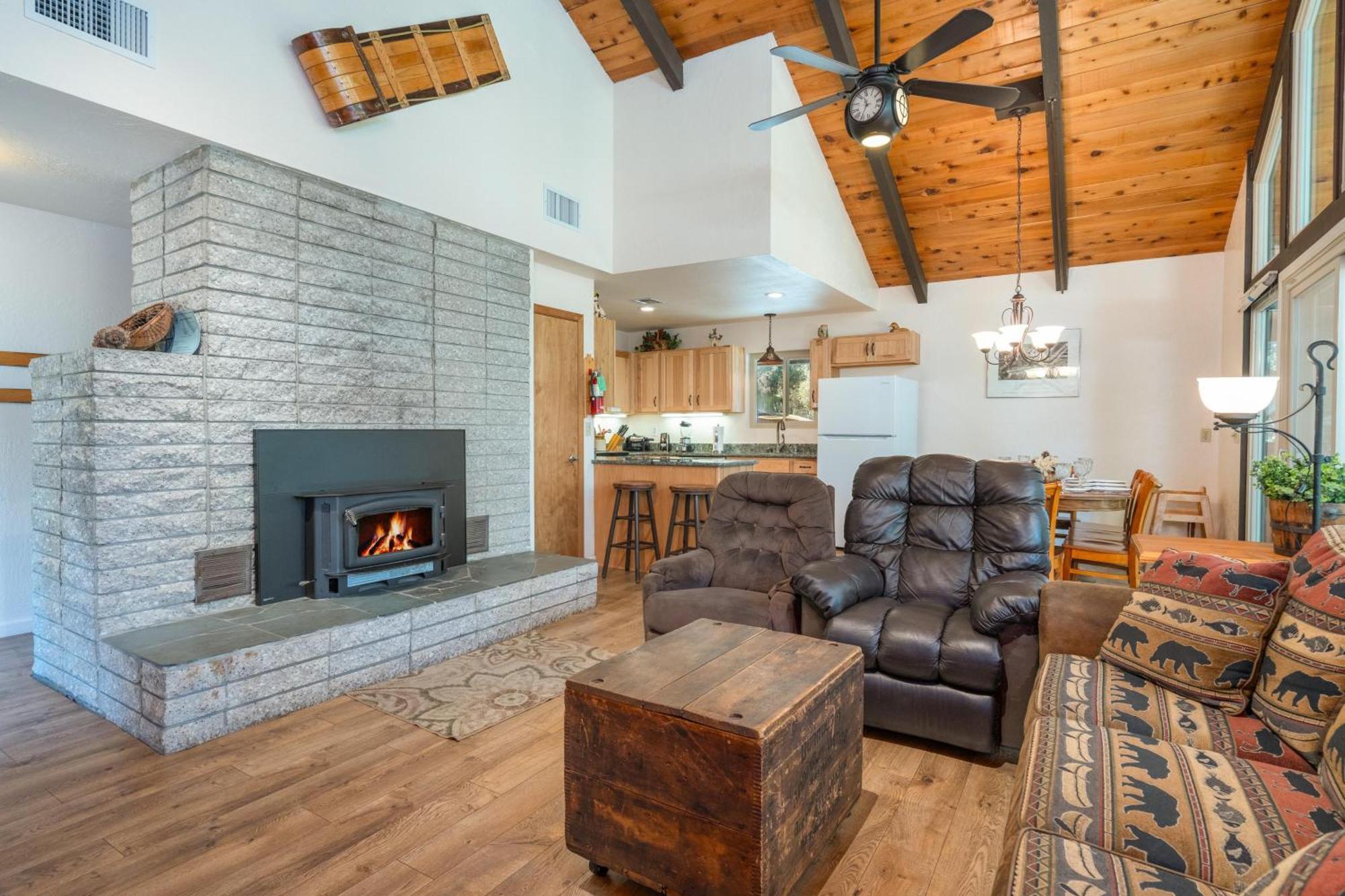 Cedar Mountain Lodge Оукхърст Екстериор снимка