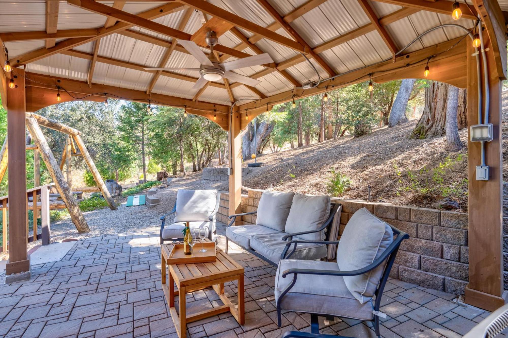 Cedar Mountain Lodge Оукхърст Екстериор снимка